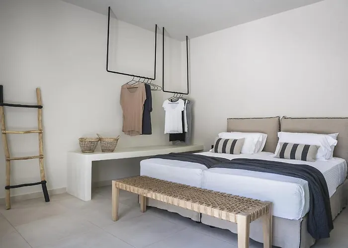 Kefalonian Chic - Charma * 斯巴达